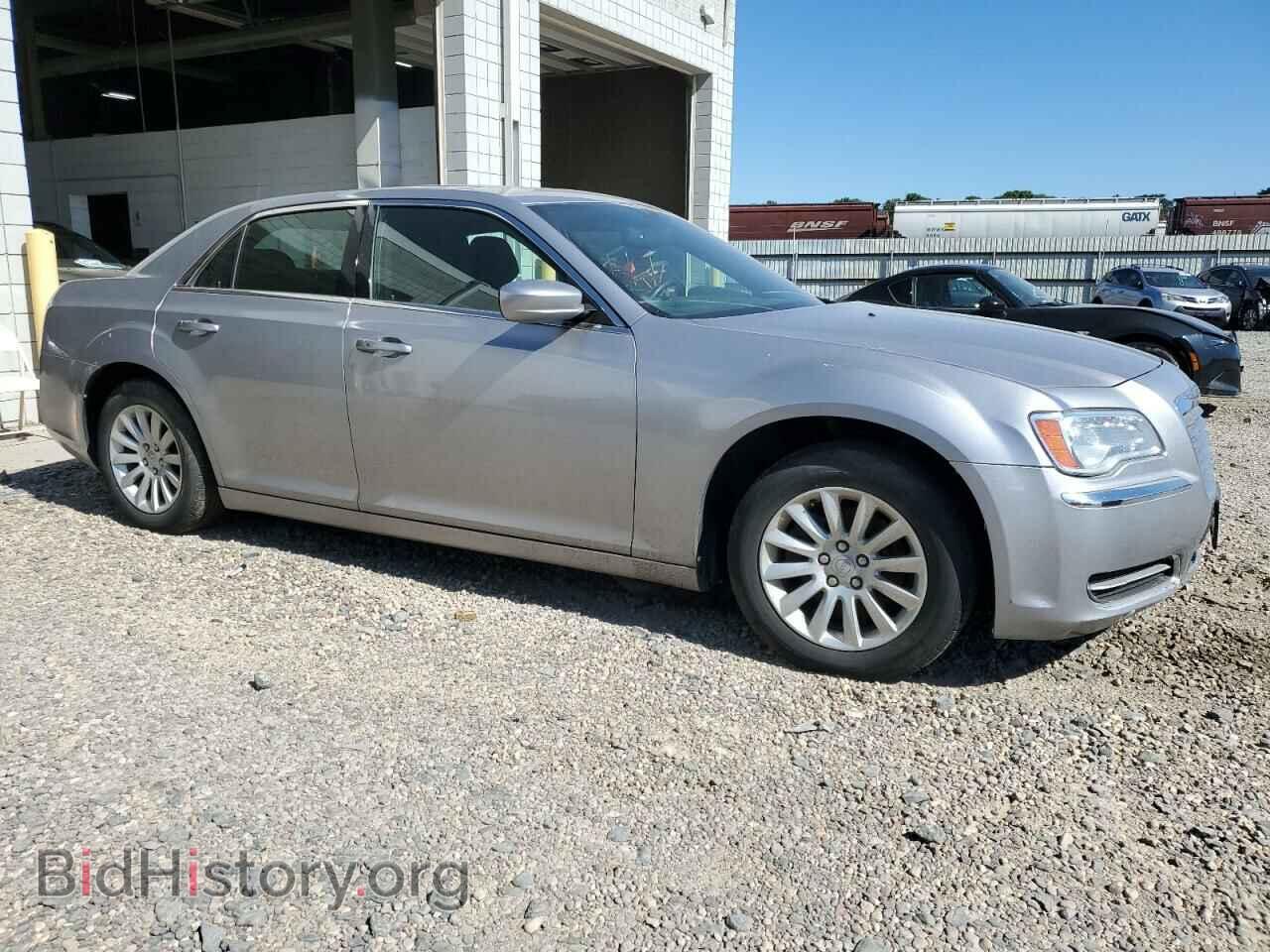 2014 CHRYSLER 300 - VIN: 2C3CCAAG8EH376040 - Фото 4