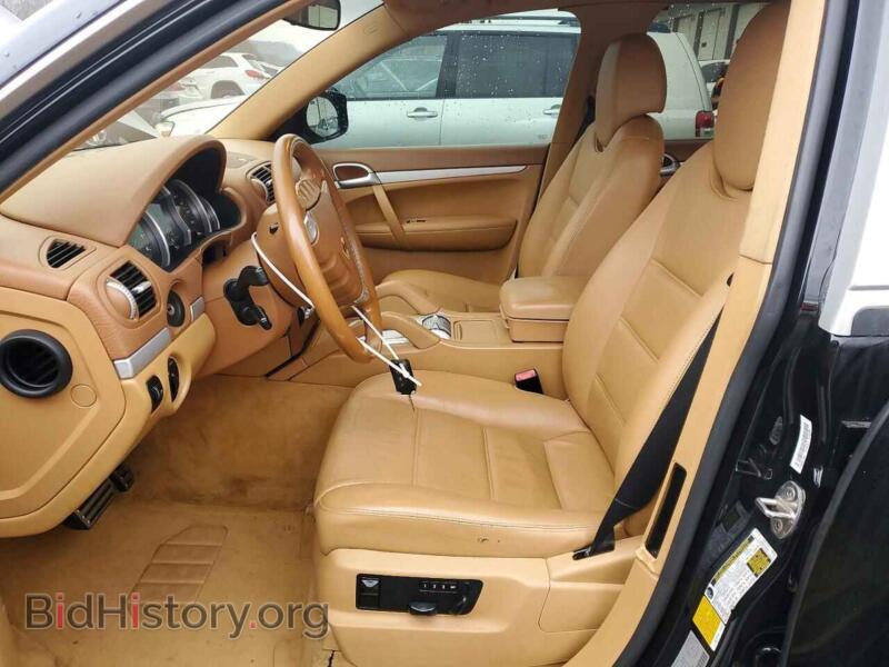 2010 Porsche CAYENNE (VIN WP1AB2APXALA50277) — фото 7 из 13