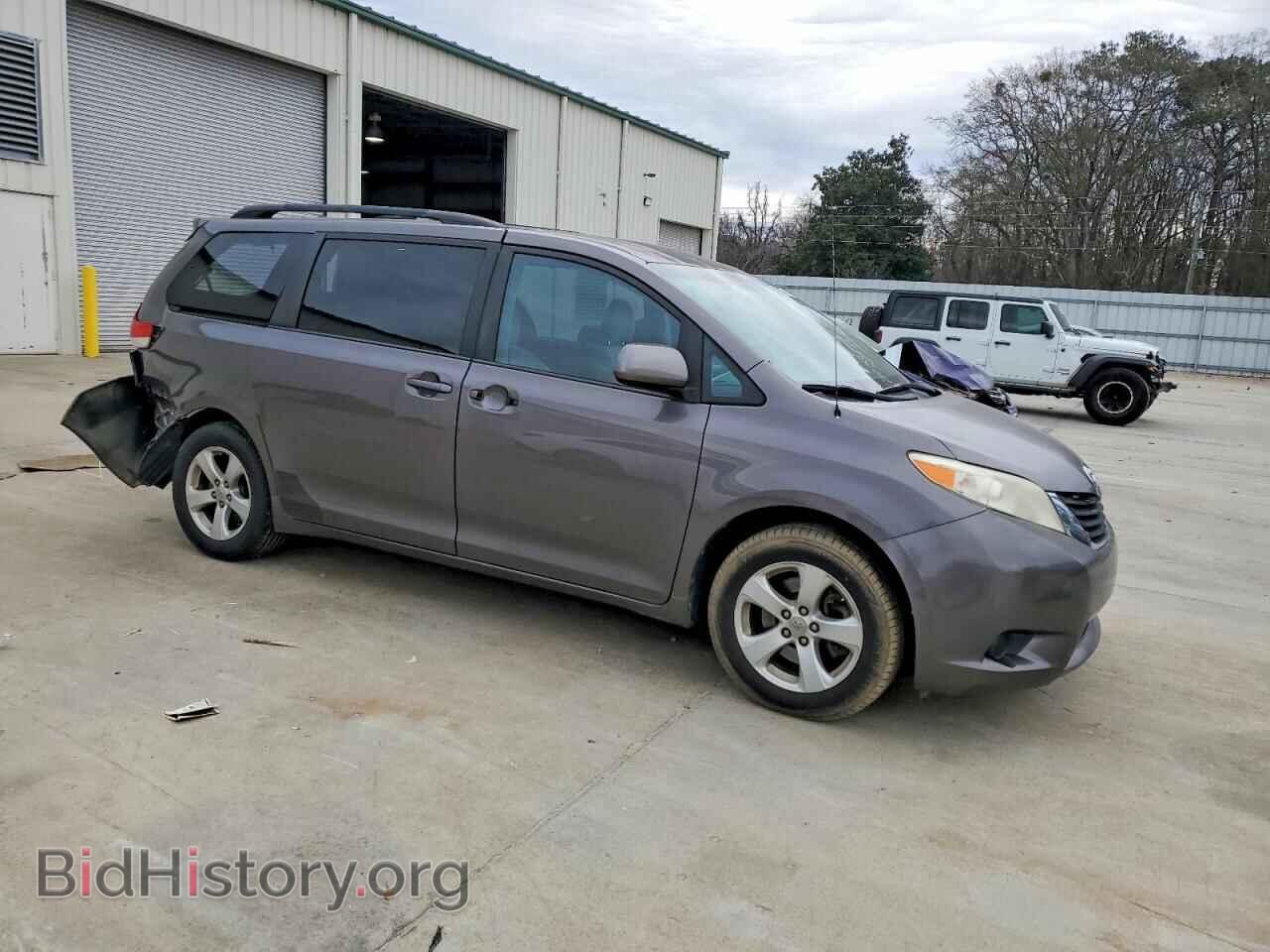 2012 TOYOTA All Models - VIN: 5TDKK3DC5CS223483 - Фото 4