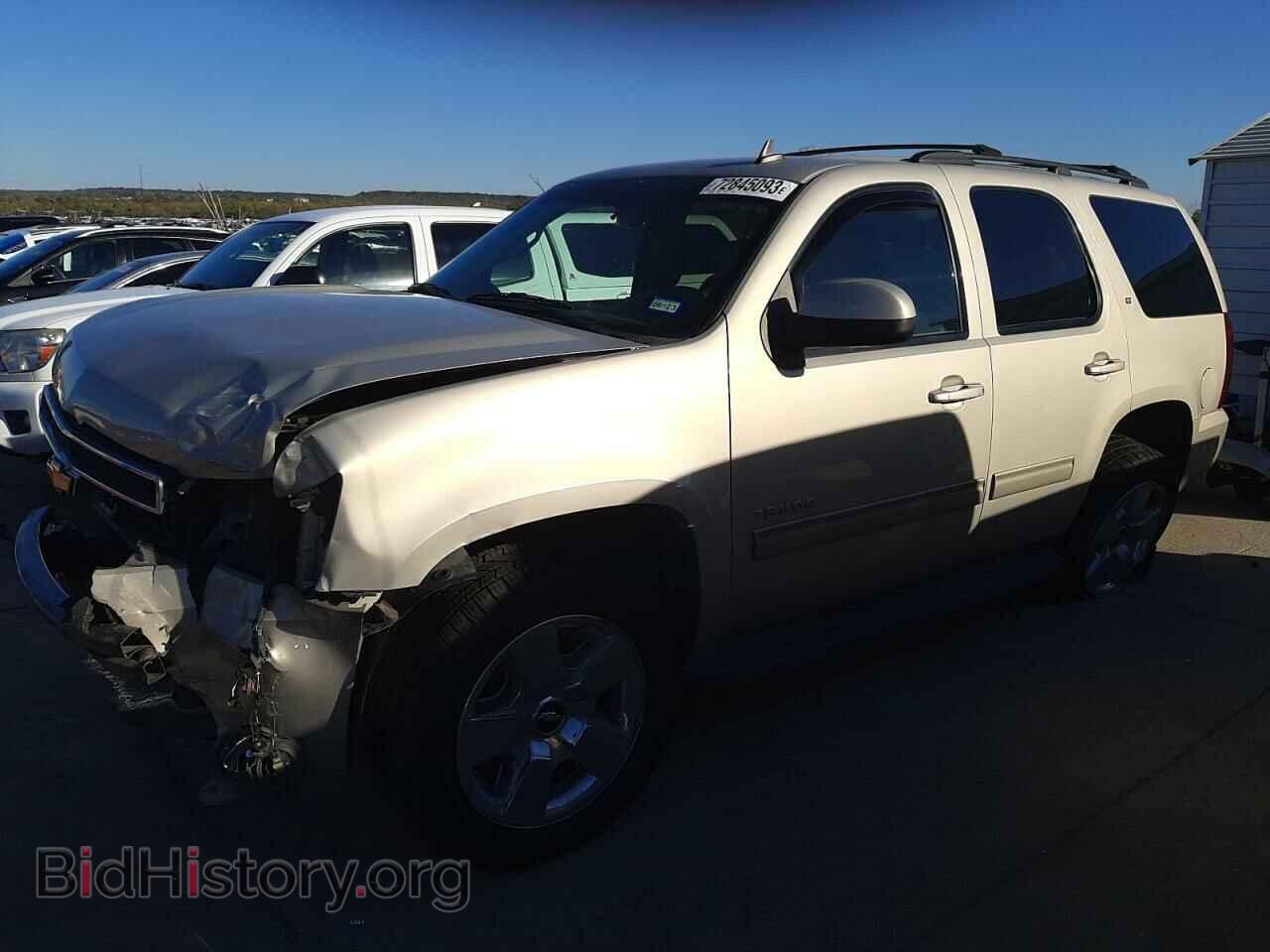 Фотография 1GNSCBE00BR236786 - CHEVROLET TAHOE 2011