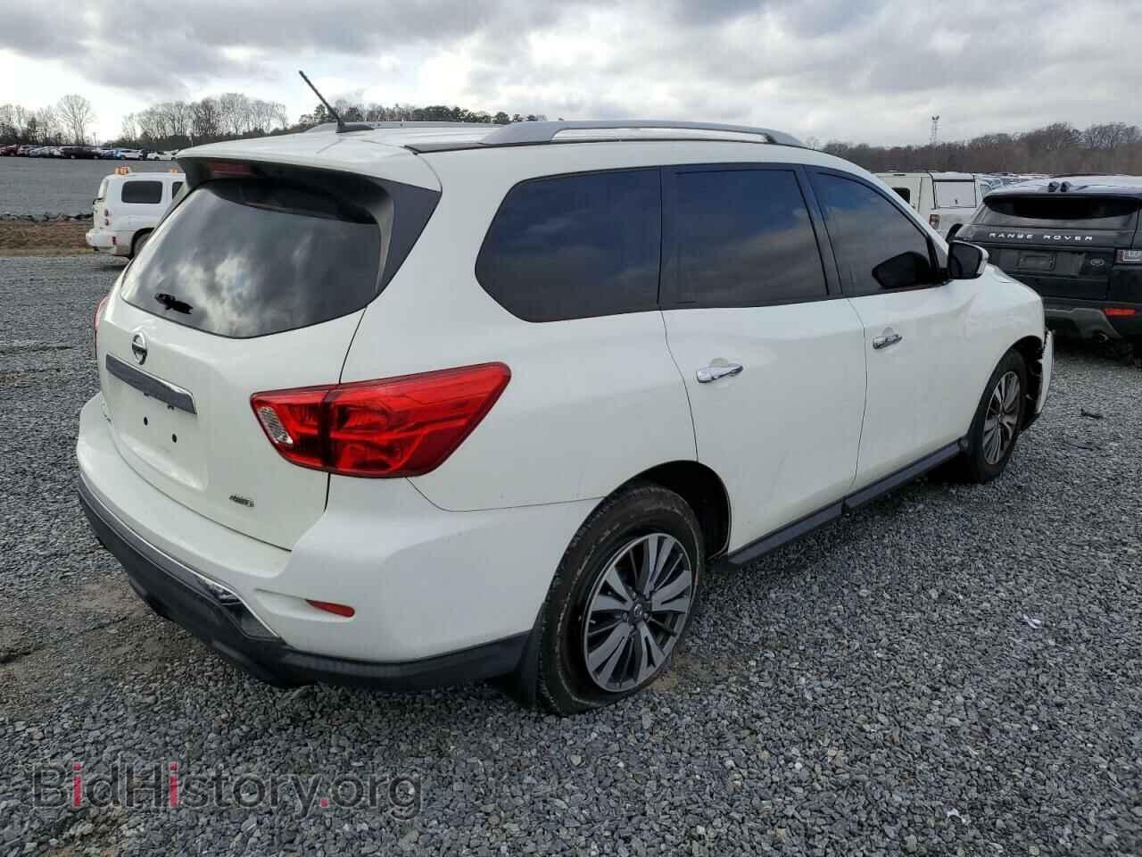 2017 NISSAN PATHFINDER - VIN: 5N1DR2MM3HC644758 - Фото 3