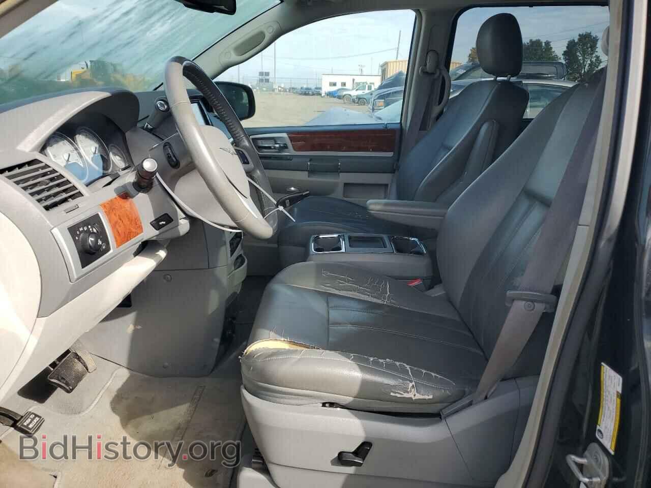 2009 CHRYSLER MINIVAN - VIN: 2A8HR54X59R633831 - Фото 7
