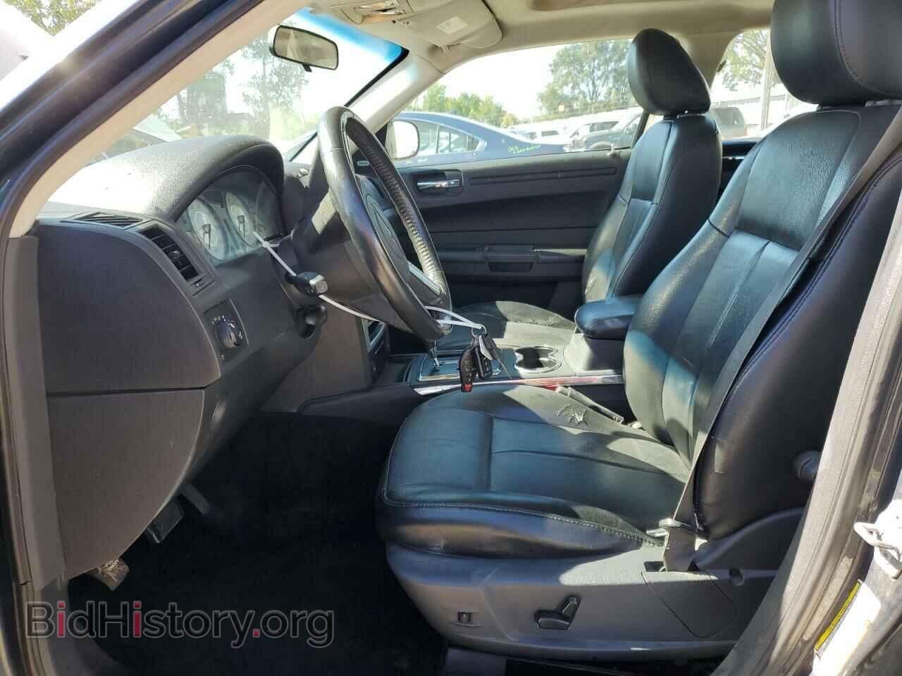 2008 CHRYSLER 300 - VIN: 2C3KK53G18H148713 - Фото 7
