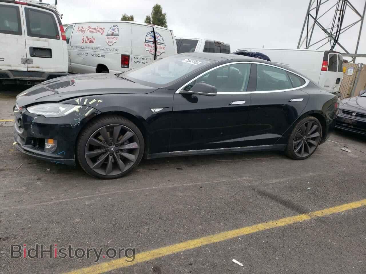 Фотография 5YJSA1DP0DFP13572 - TESLA MODEL S 2013