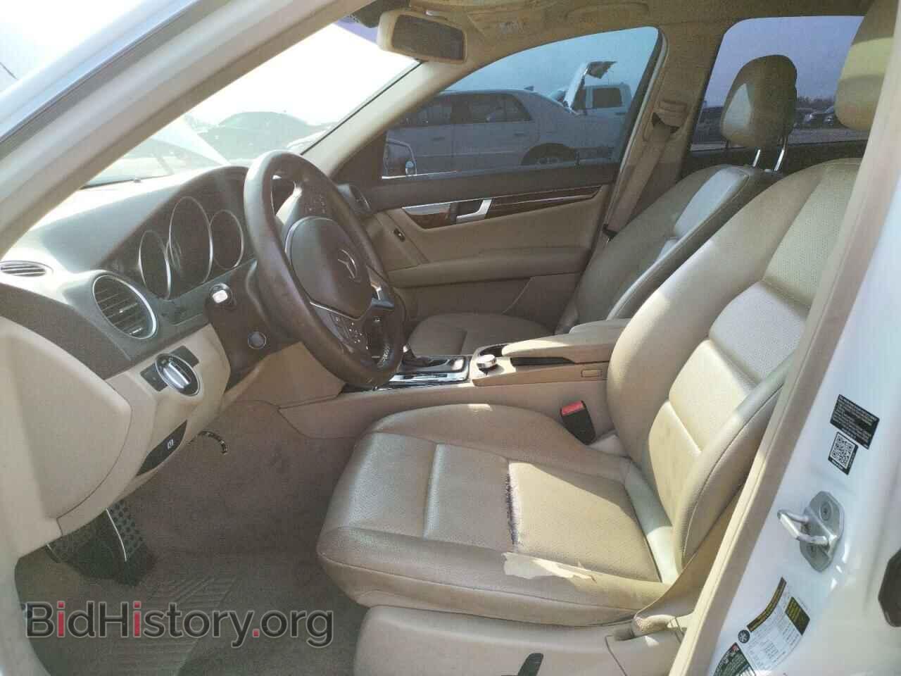 2014 MERCEDES-BENZ C-CLASS - VIN: WDDGF4HB7EA966184 - Фото 7