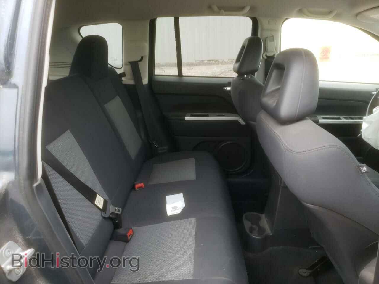 2008 JEEP COMPASS - VIN: 1J8FT47W08D694124 - Фото 11
