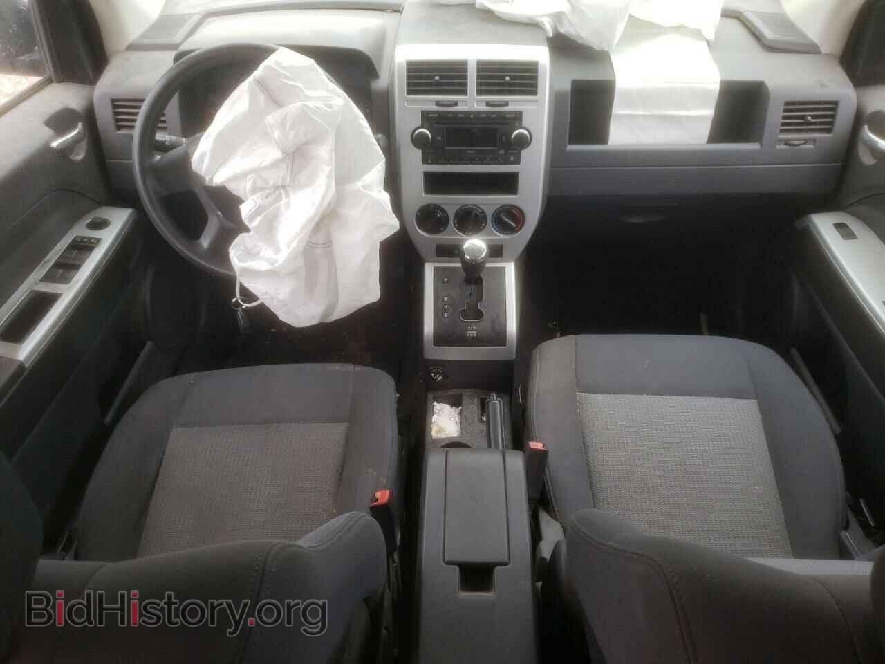 2008 JEEP COMPASS - VIN: 1J8FT47W08D694124 - Фото 8
