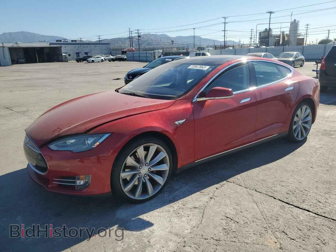 Фотография 5YJSA1CG7DFP23842 - TESLA MODEL S 2013