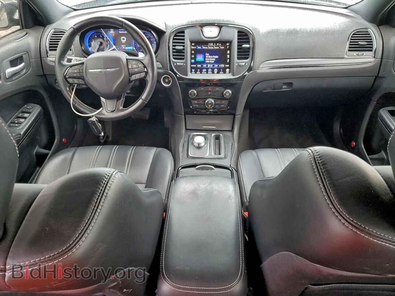 2015 CHRYSLER 300 - VIN: 2C3CCABG4FH786592 - Фото 8