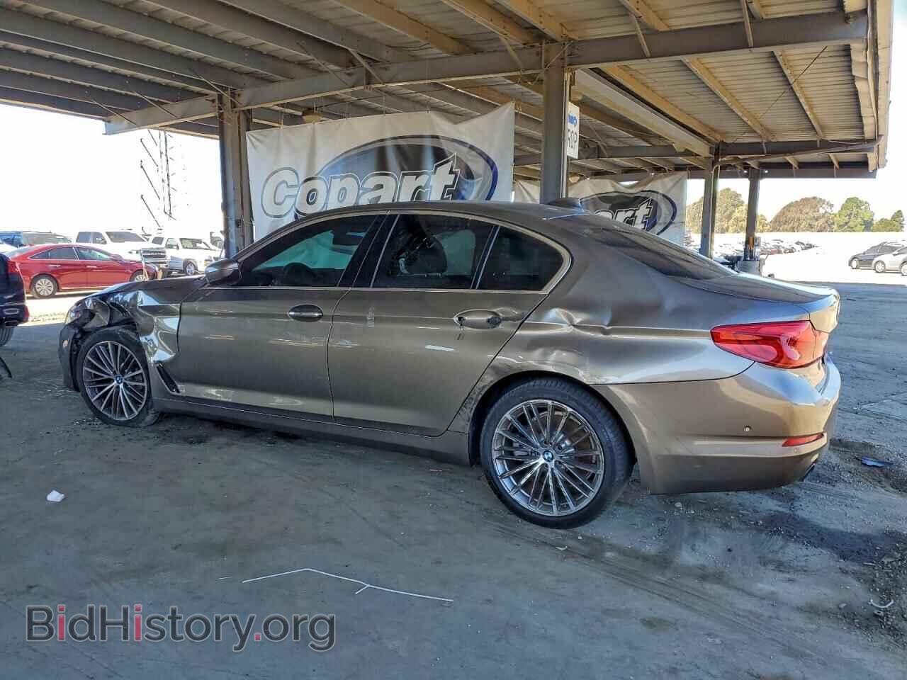 2017 BMW 5 SERIES - VIN: WBAJA5C31HG897608 - Фото 2