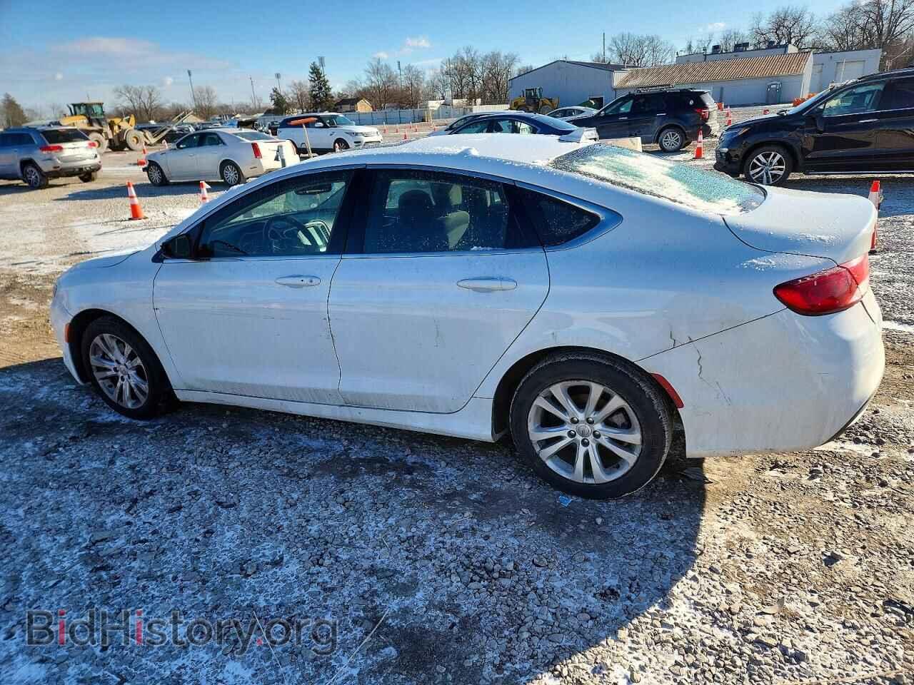 2016 CHRYSLER 200 - VIN: 1C3CCCAB7GN161176 - Фото 2