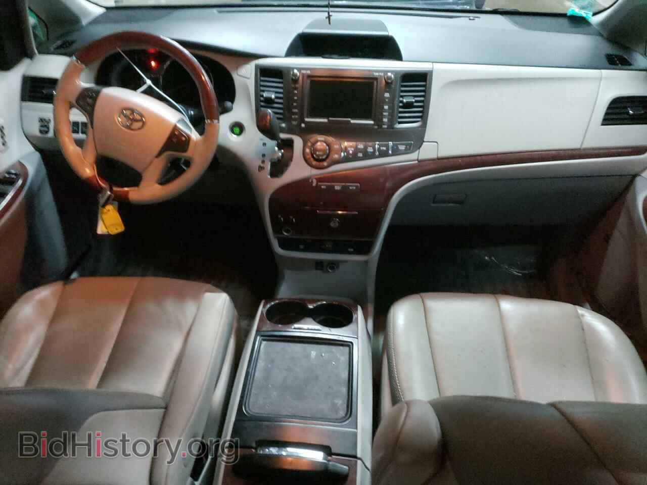 2014 TOYOTA All Models - VIN: 5TDDK3DC1ES090989 - Фото 8