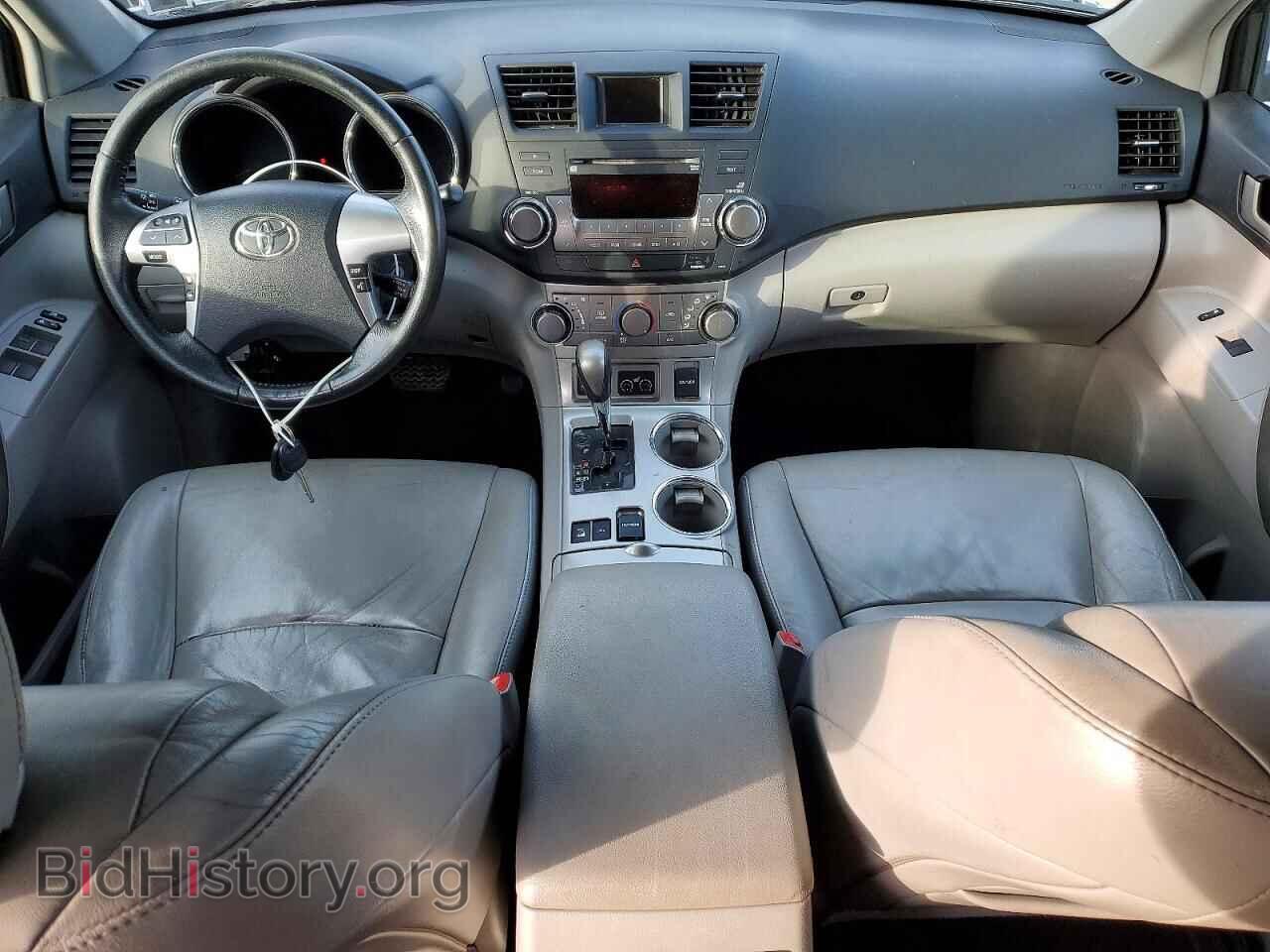 2011 TOYOTA HIGHLANDER - VIN: 5TDBK3EH7BS066256 - Фото 8