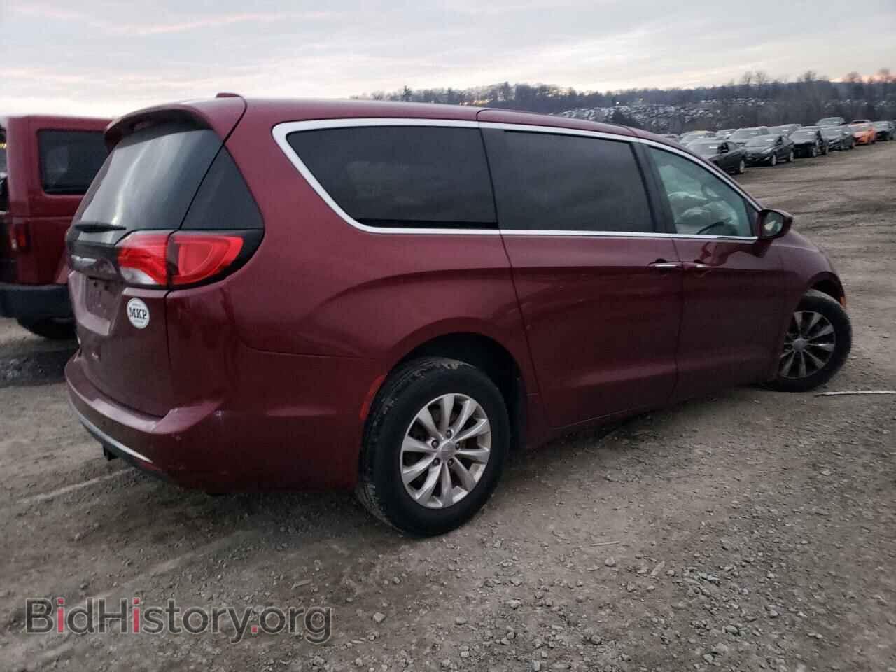 2018 CHRYSLER PACIFICA - VIN: 2C4RC1FG7JR279043 - Photo 3
