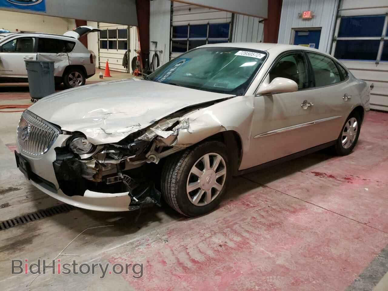 Photo 2G4WC582581146149 - BUICK LACROSSE 2008