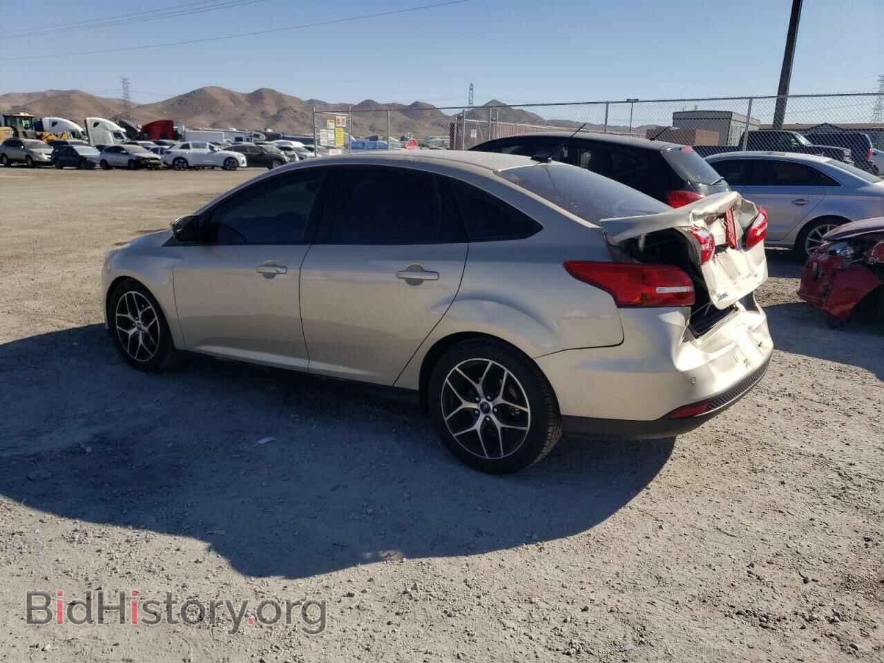 2017 FORD FOCUS - VIN: 1FADP3H27HL343828 - Фото 2