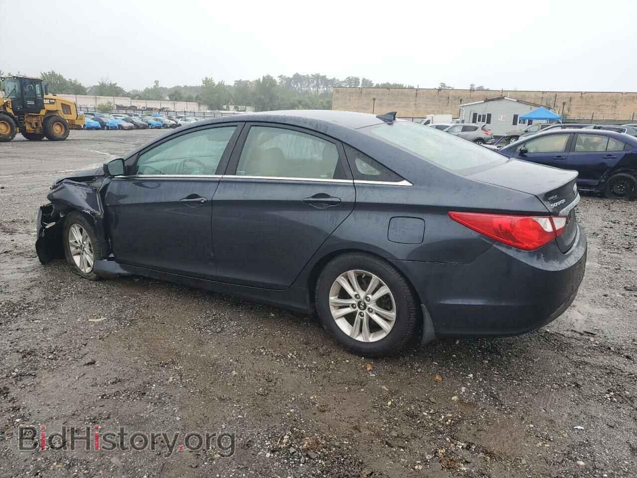 2013 HYUNDAI SONATA - VIN: 5NPEB4AC3DH677097 - Фото 2