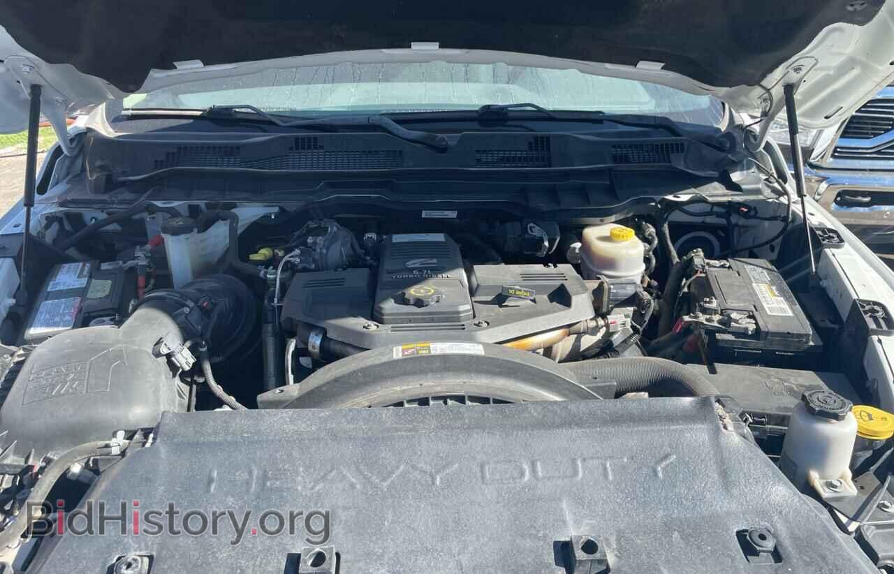 2018 RAM All Models - VIN: 3C6UR5CL5JG379849 - Фото 7