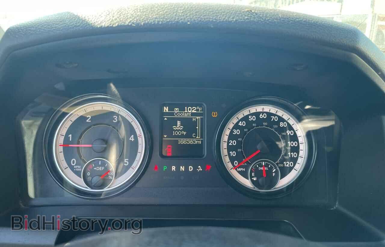 2018 RAM All Models - VIN: 3C6UR5CL5JG379849 - Фото 8