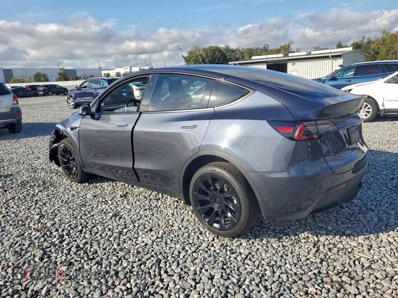 2023 TESLA MODEL Y - VIN: 7SAYGDEE8PA172119 - Фото 2