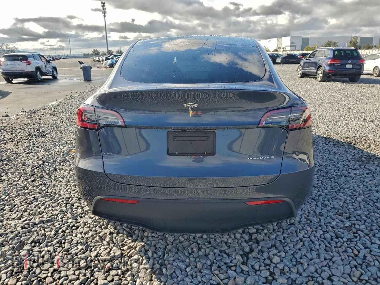 2023 TESLA MODEL Y - VIN: 7SAYGDEE8PA172119 - Фото 6