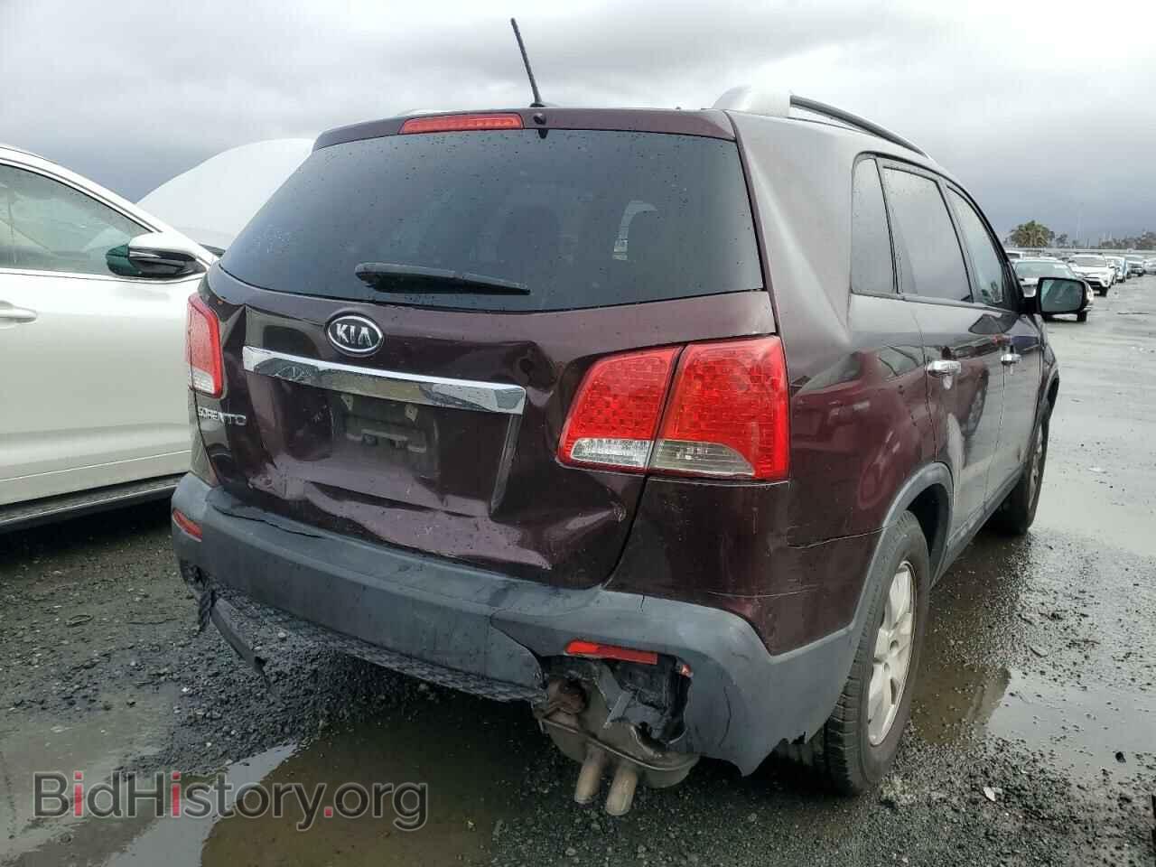 2012 KIA SORENTO - VIN: 5XYKT4A2XCG244549 - Фото 3