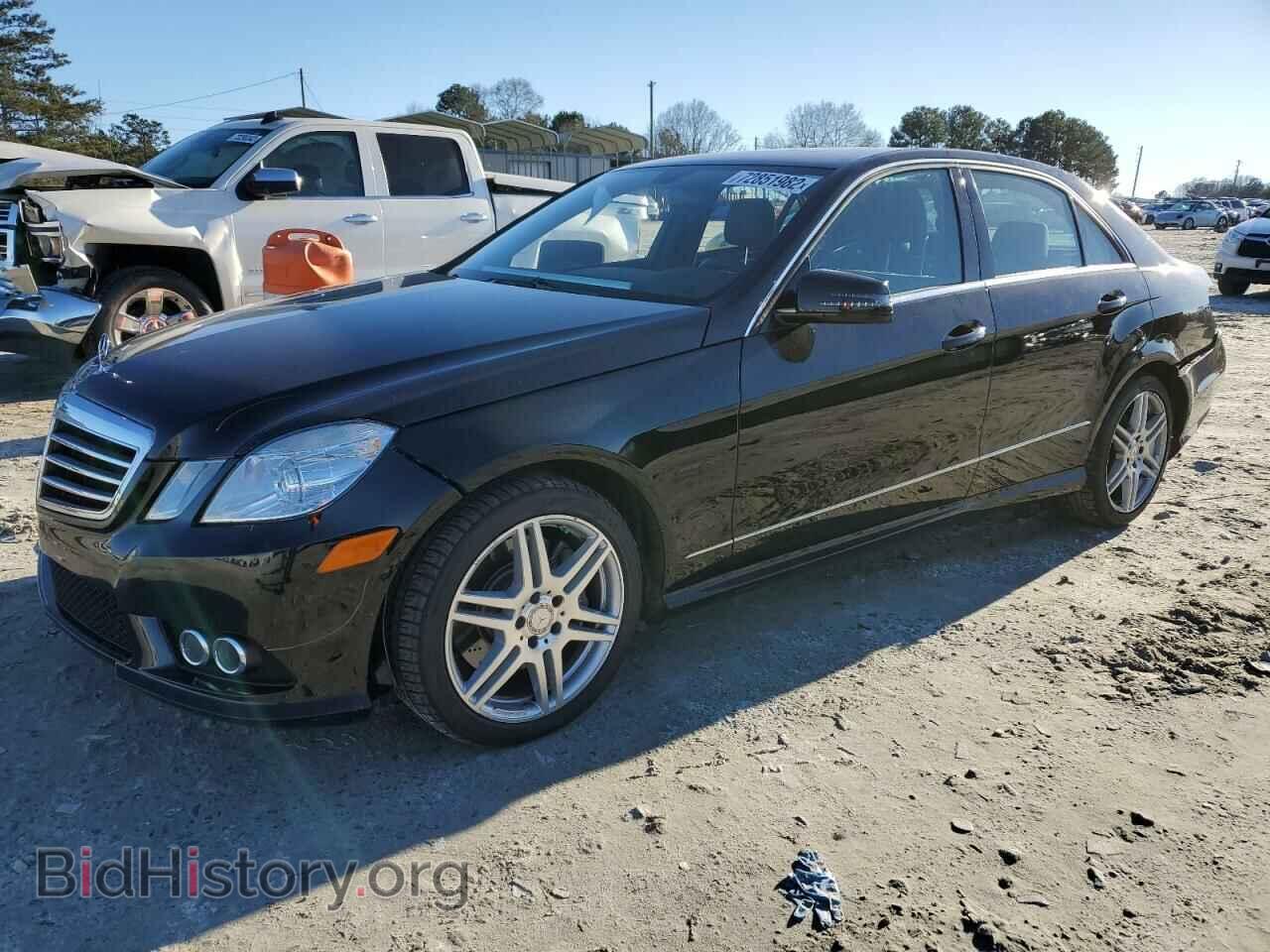 Photo WDDHF7CB5AA172954 - MERCEDES-BENZ E-CLASS 2010
