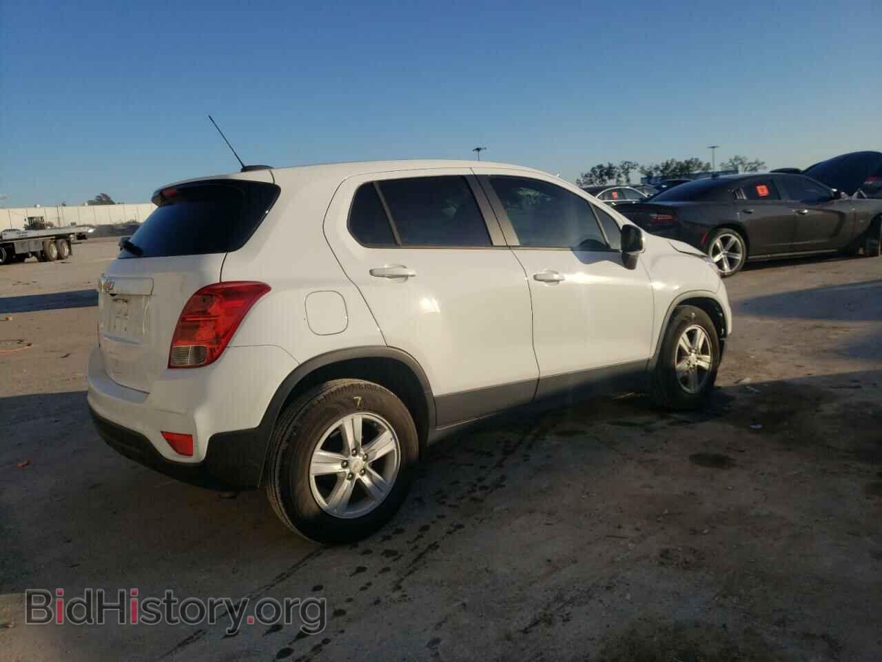 2020 CHEVROLET TRAX - VIN: KL7CJKSB0LB059656 - Фото 3