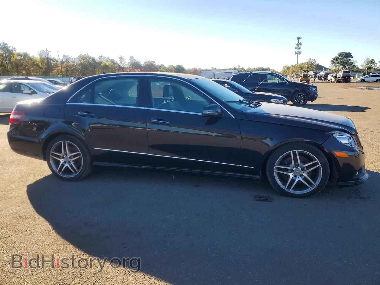 2011 MERCEDES-BENZ E-CLASS - VIN: WDDHF8HBXBA425072 - Photo 4