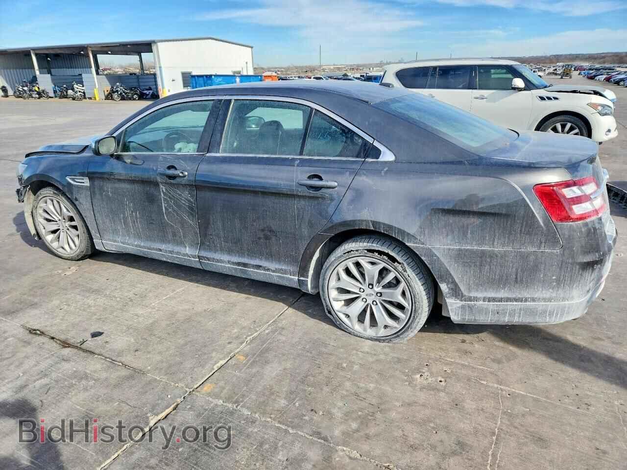2018 FORD TAURUS - VIN: 1FAHP2F88JG133451 - Фото 2