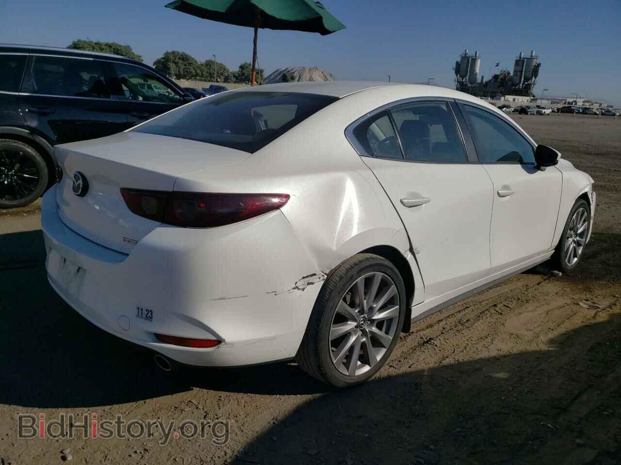 2021 MAZDA 3 - VIN: JM1BPABL4M1331214 - Photo 3