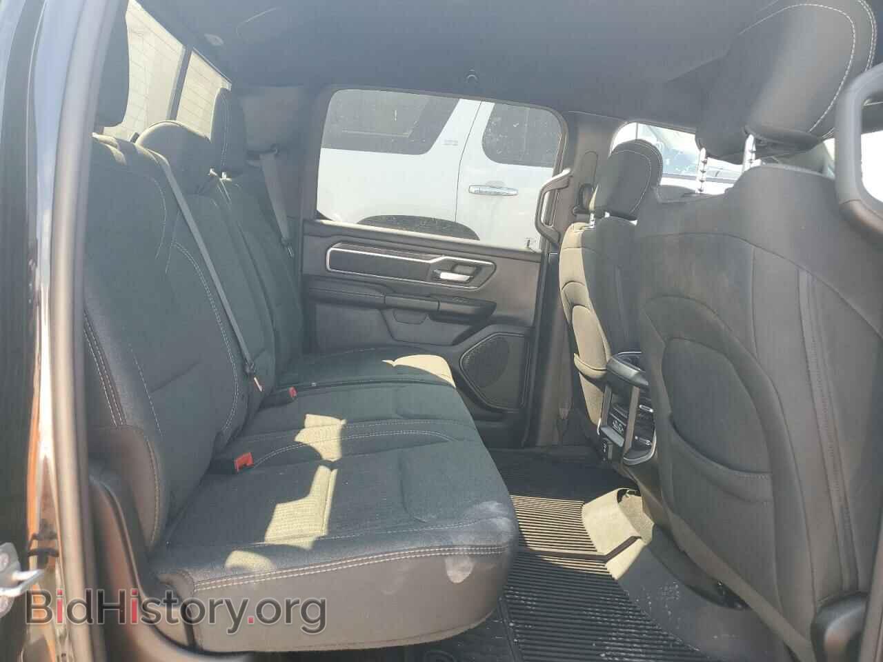 2020 RAM 1500 - VIN: 1C6SRFFT0LN330884 - Фото 10