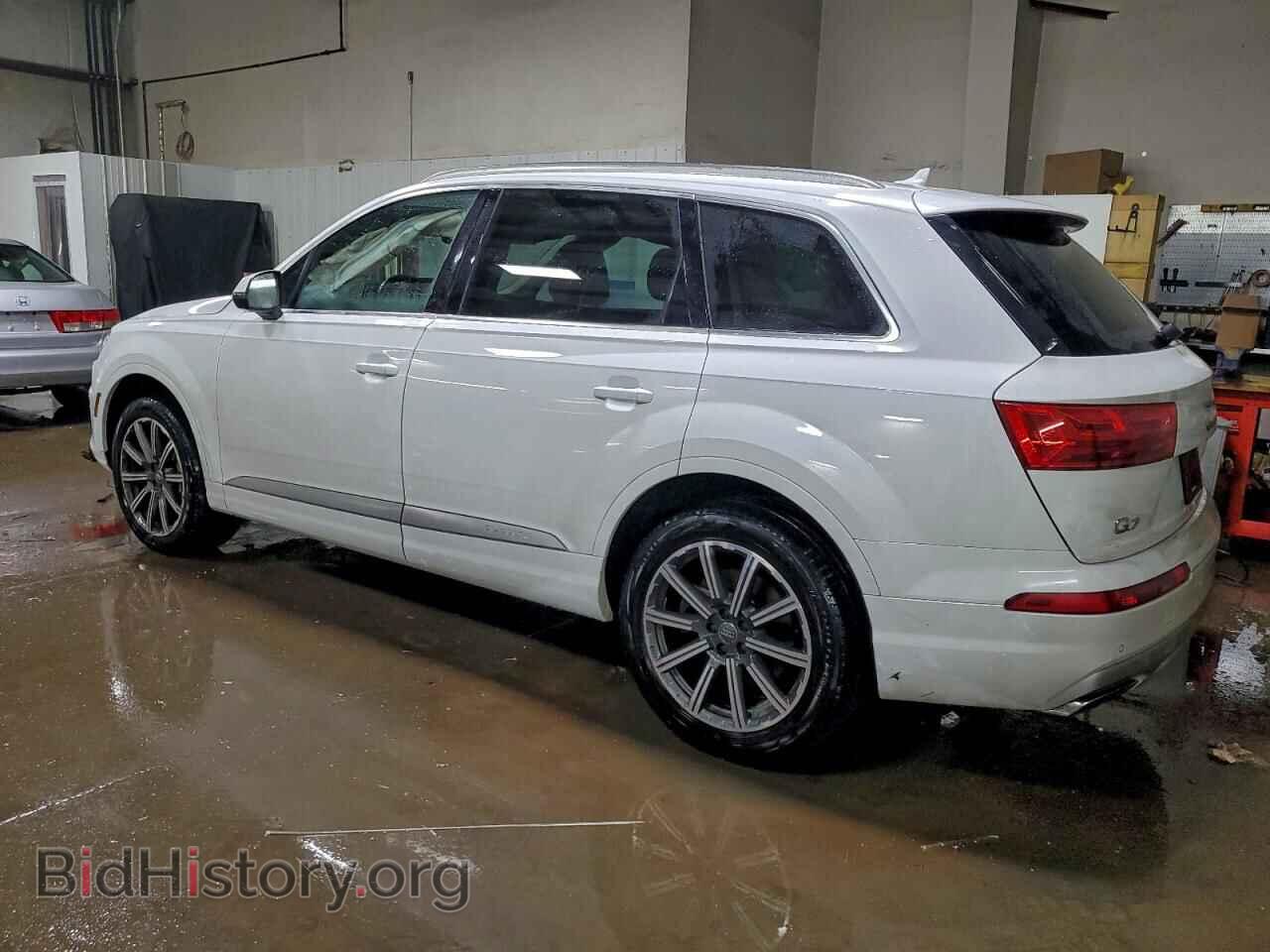 2017 AUDI Q7 - VIN: WA1VAAF77HD028681 - Фото 2