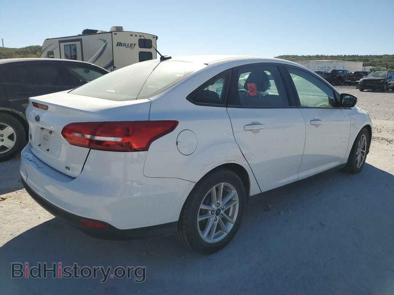 2017 FORD FOCUS - VIN: 1FADP3F22HL259421 - Фото 3