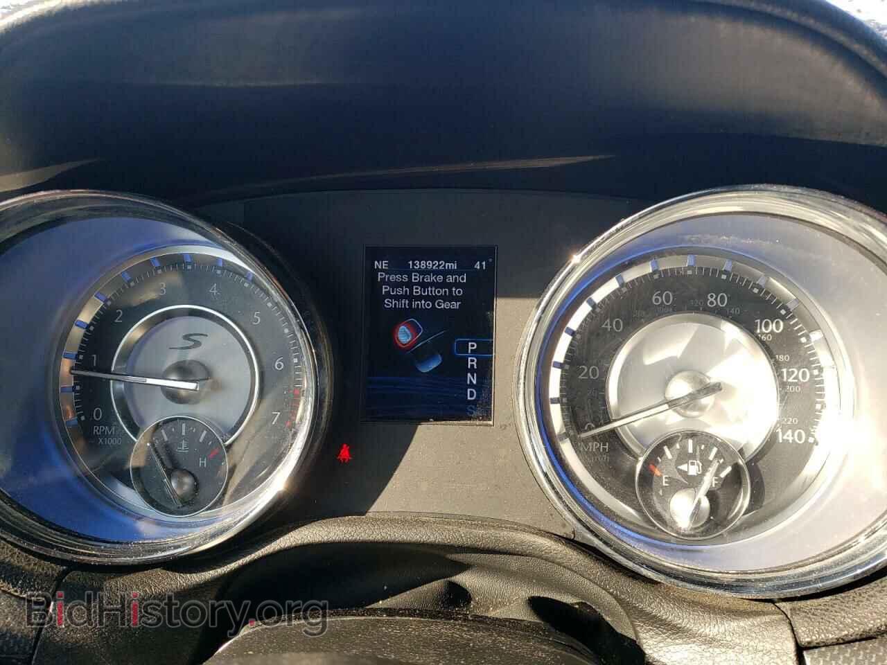 2012 CHRYSLER 300 - VIN: 2C3CCABG6CH140739 - Фото 9