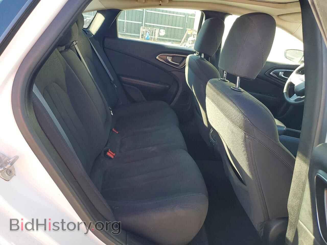 2016 CHRYSLER 200 - VIN: 1C3CCCAB2GN112886 - Фото 10