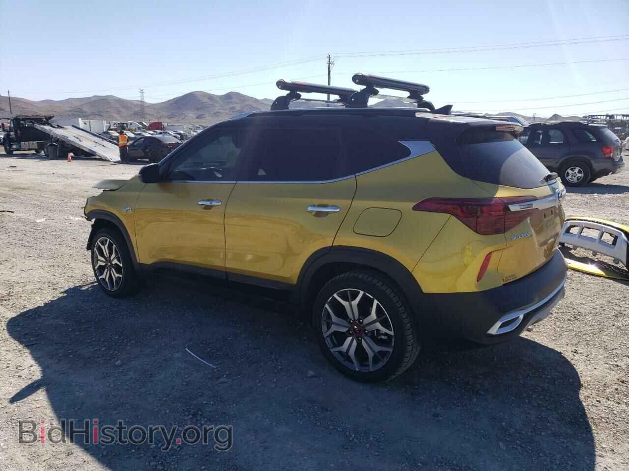 2021 KIA SELTOS - VIN: KNDETCA26M7059193 - Фото 2