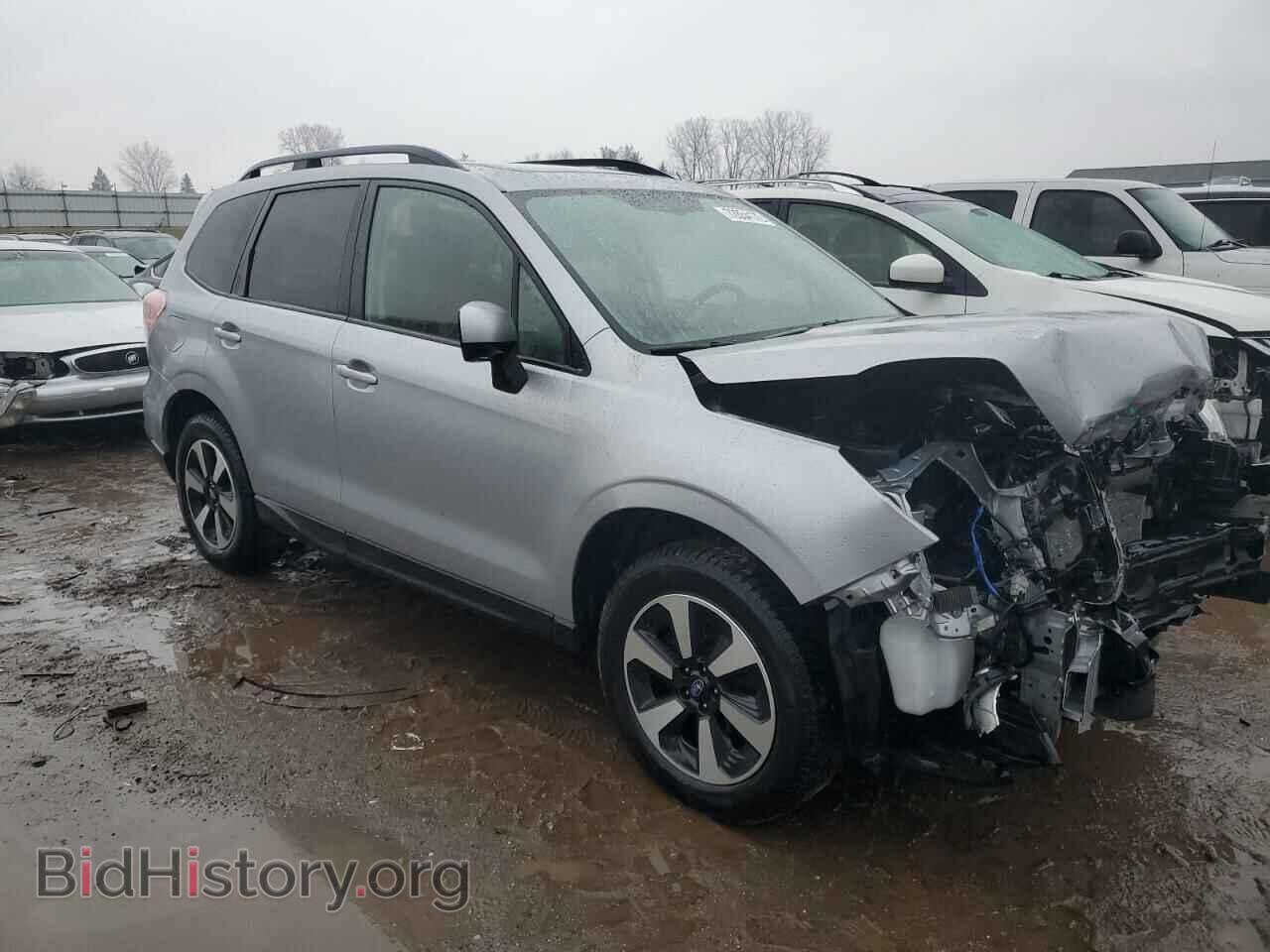 2017 SUBARU FORESTER - VIN: JF2SJAEC4HH403010 - Фото 4