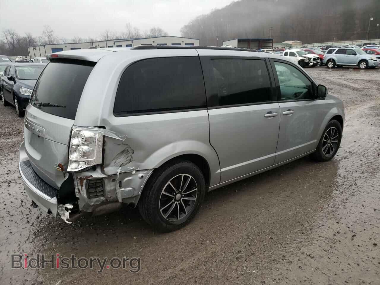 2018 DODGE CARAVAN - VIN: 2C4RDGEG4JR336638 - Фото 3