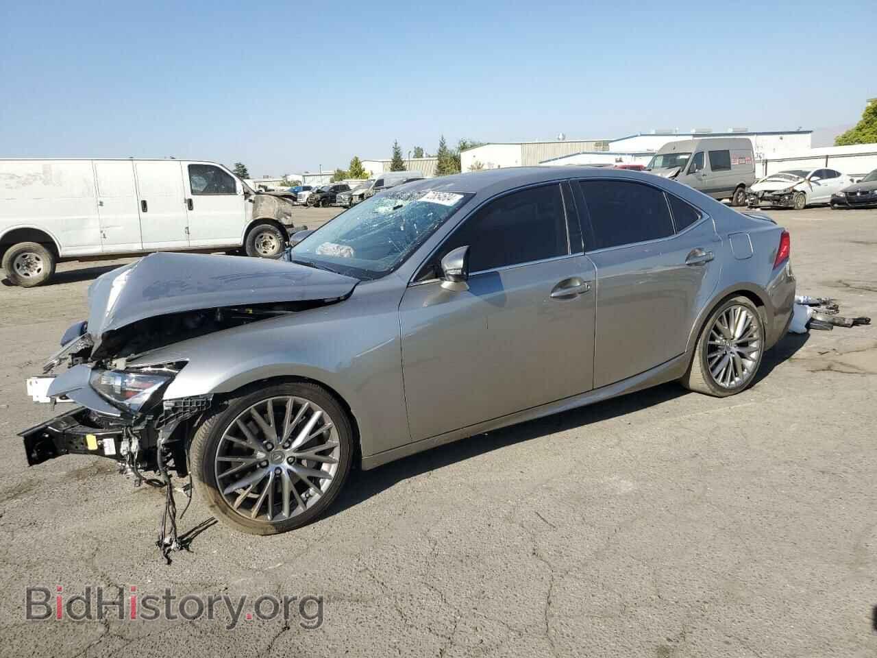 Photo JTHBA1D20J5068941 - LEXUS IS 2018