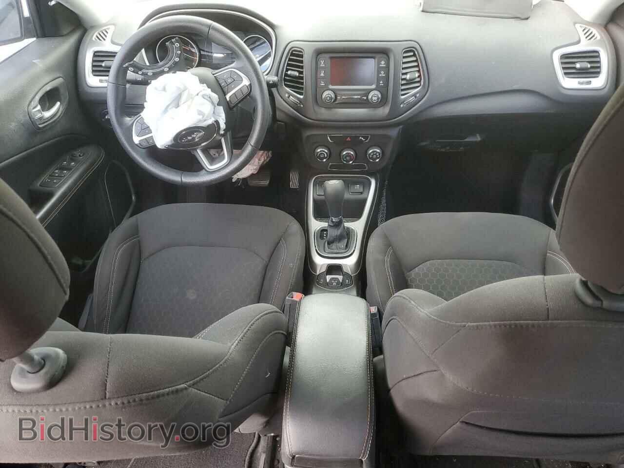 2017 JEEP COMPASS - VIN: 3C4NJCAB0HT647551 - Фото 8