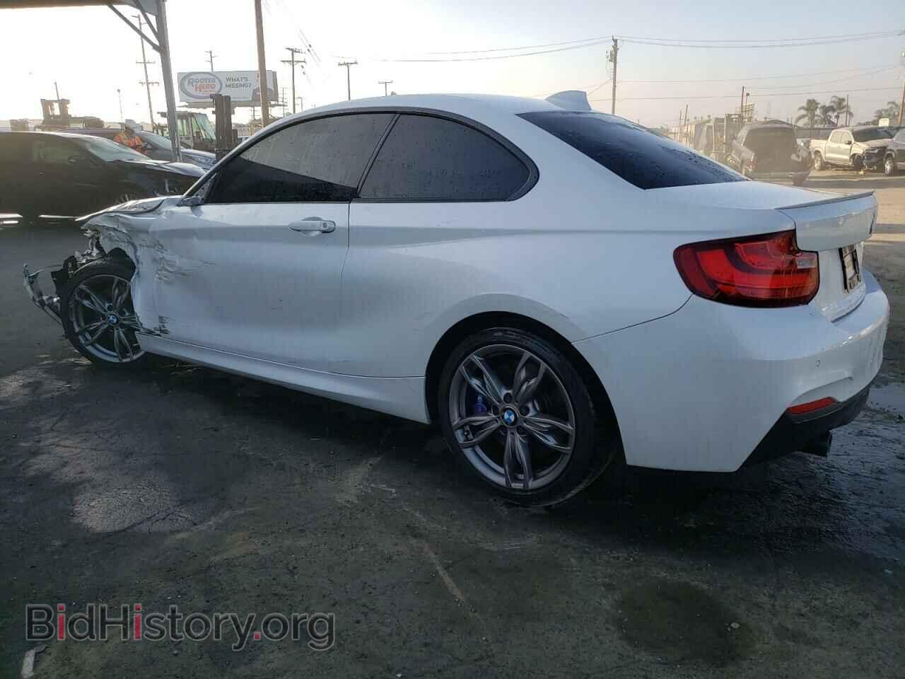2015 BMW M2 - VIN: WBA1J7C58FV358327 - Фото 2