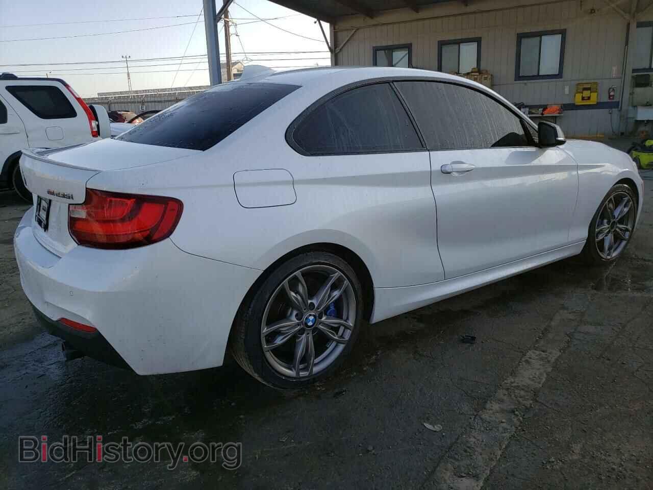 2015 BMW M2 - VIN: WBA1J7C58FV358327 - Фото 3