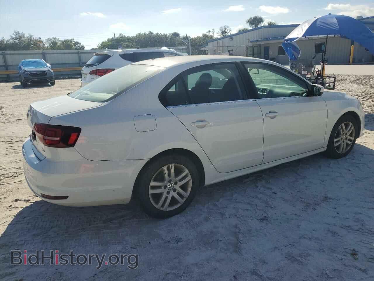 2017 VOLKSWAGEN JETTA - VIN: 3VW167AJ3HM210360 - Фото 3