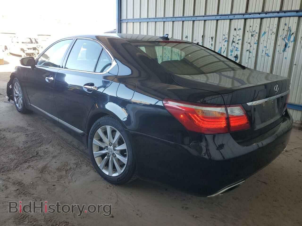 2012 LEXUS LS460 - VIN: JTHCL5EFXC5014623 - Photo 2