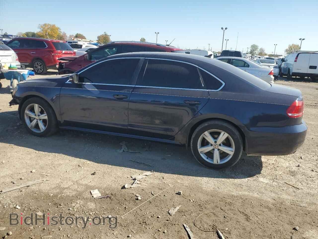 2013 VOLKSWAGEN PASSAT - VIN: 1VWBP7A30DC142128 - Фото 2