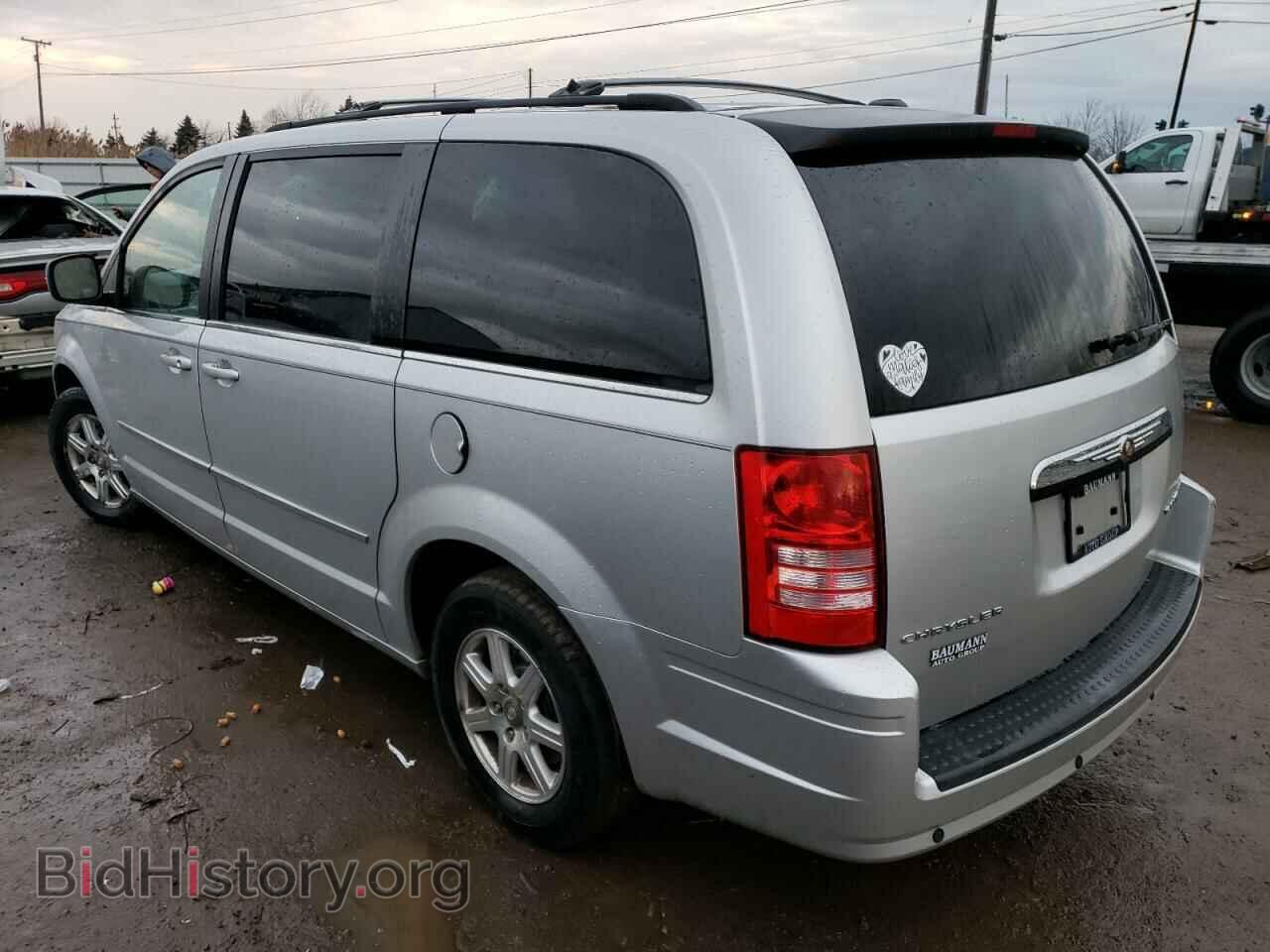 2010 CHRYSLER MINIVAN - VIN: 2A4RR5D15AR109620 - Фото 2