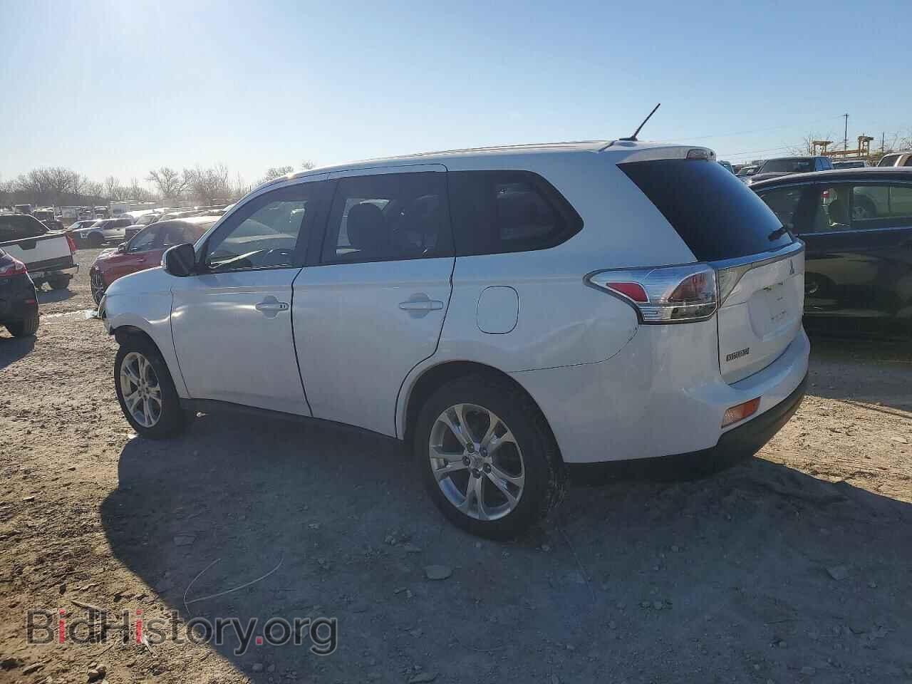 2014 MITSUBISHI OUTLANDER - VIN: JA4AZ3A38EZ007831 - Фото 2