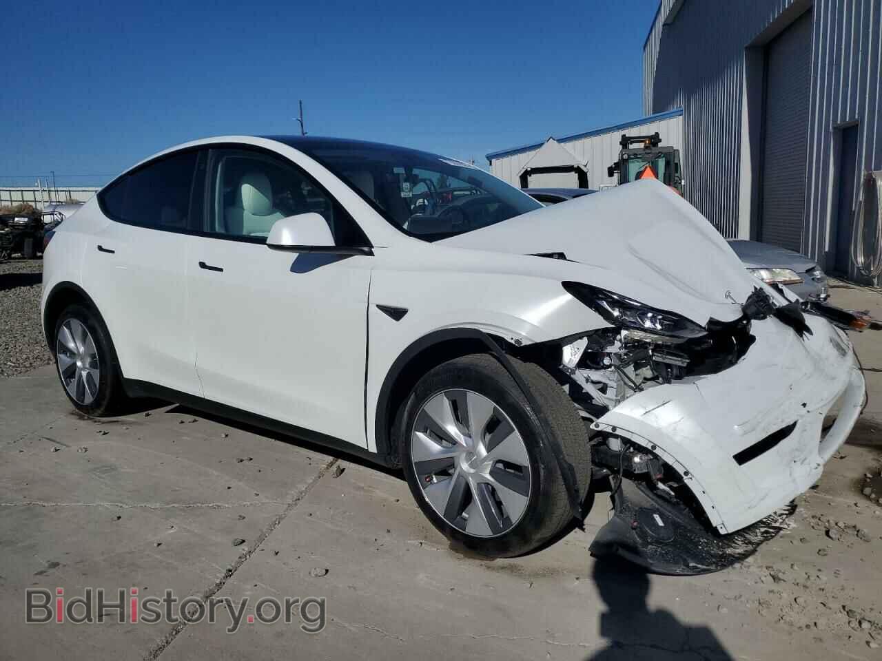 2023 TESLA MODEL Y - VIN: 7SAYGDEE4PA099752 - Photo 4