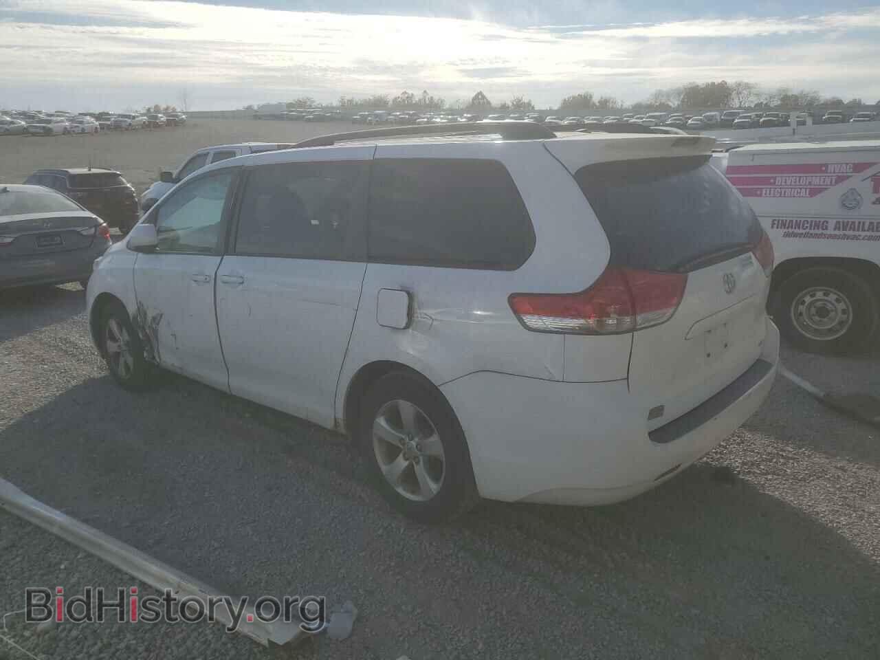 2013 TOYOTA All Models - VIN: 5TDKK3DC5DS309653 - Фото 2